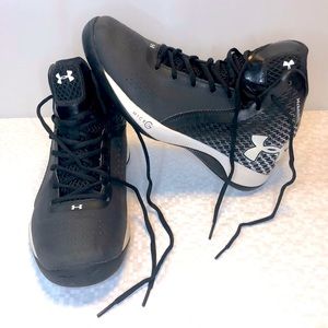 Under Armour ClutchFit Black Size 9